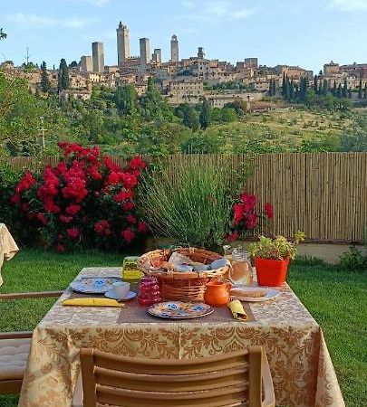 B&B Il Fienile San Gimignano Buitenkant foto