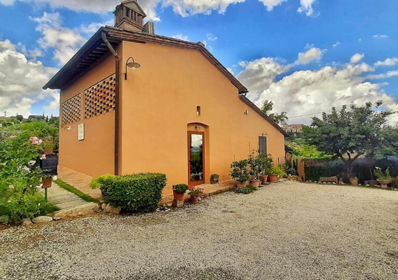 B&B Il Fienile San Gimignano Buitenkant foto