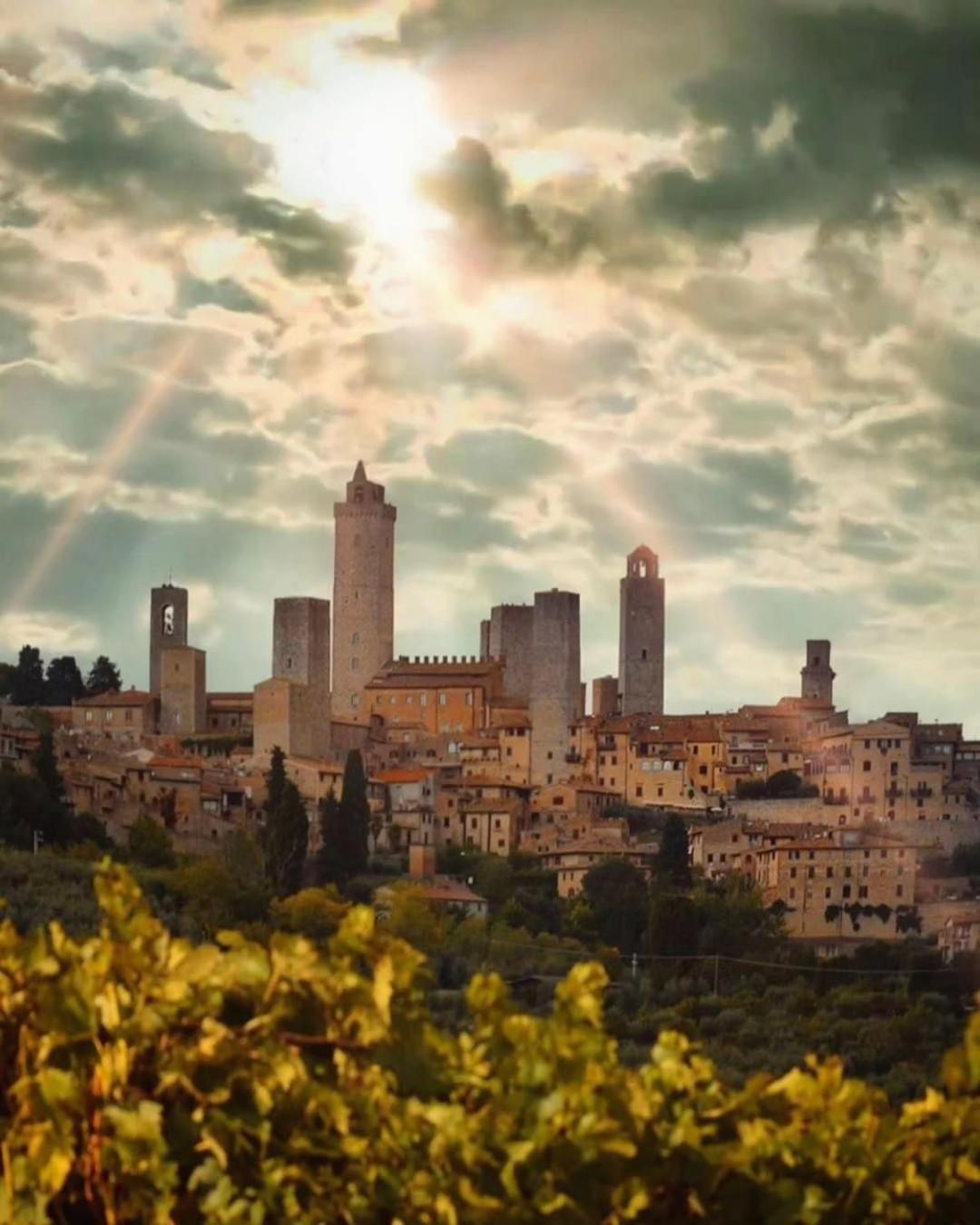 B&B Il Fienile San Gimignano Buitenkant foto