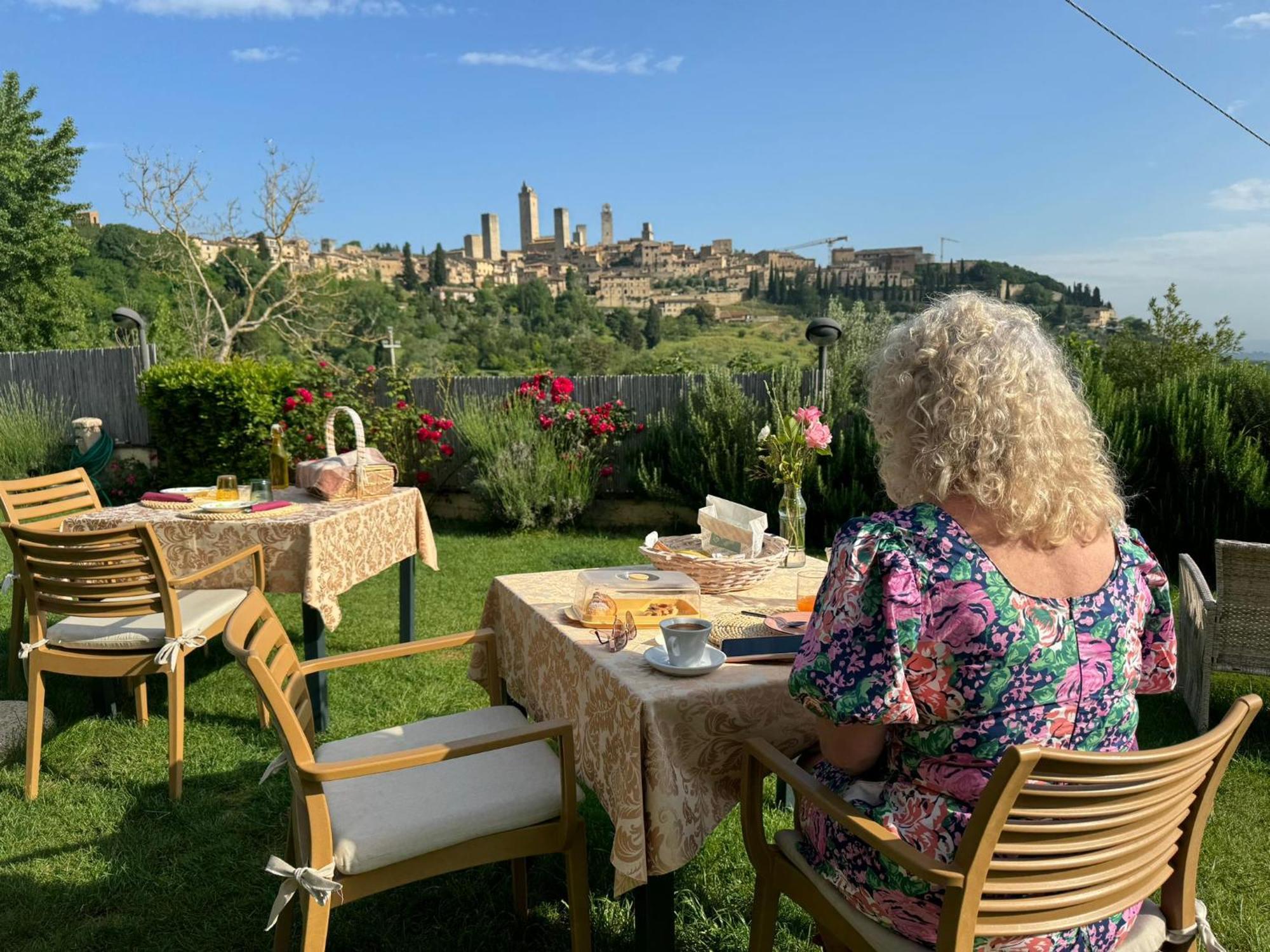 B&B Il Fienile San Gimignano Buitenkant foto