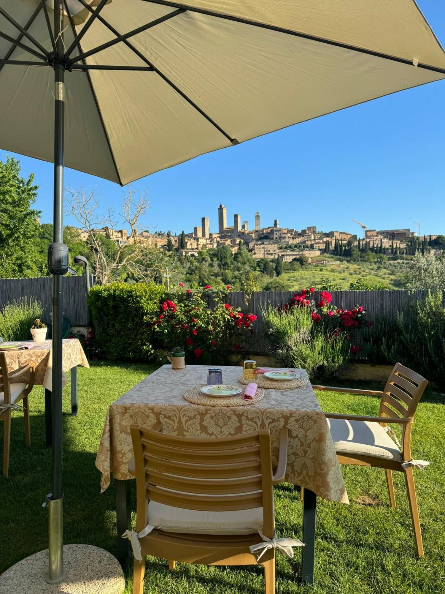 B&B Il Fienile San Gimignano Buitenkant foto