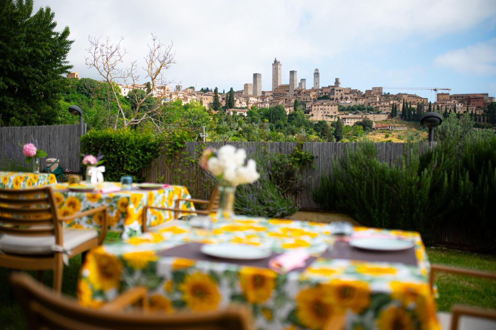 B&B Il Fienile San Gimignano Buitenkant foto