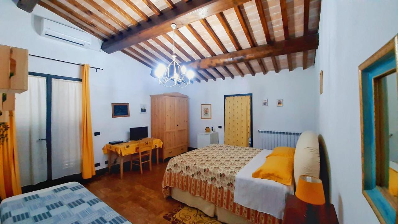 B&B Il Fienile San Gimignano Buitenkant foto